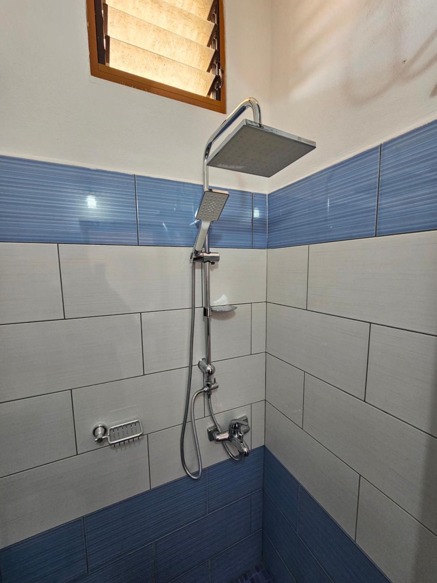 Apartments Luis Ксамил Екстериор снимка