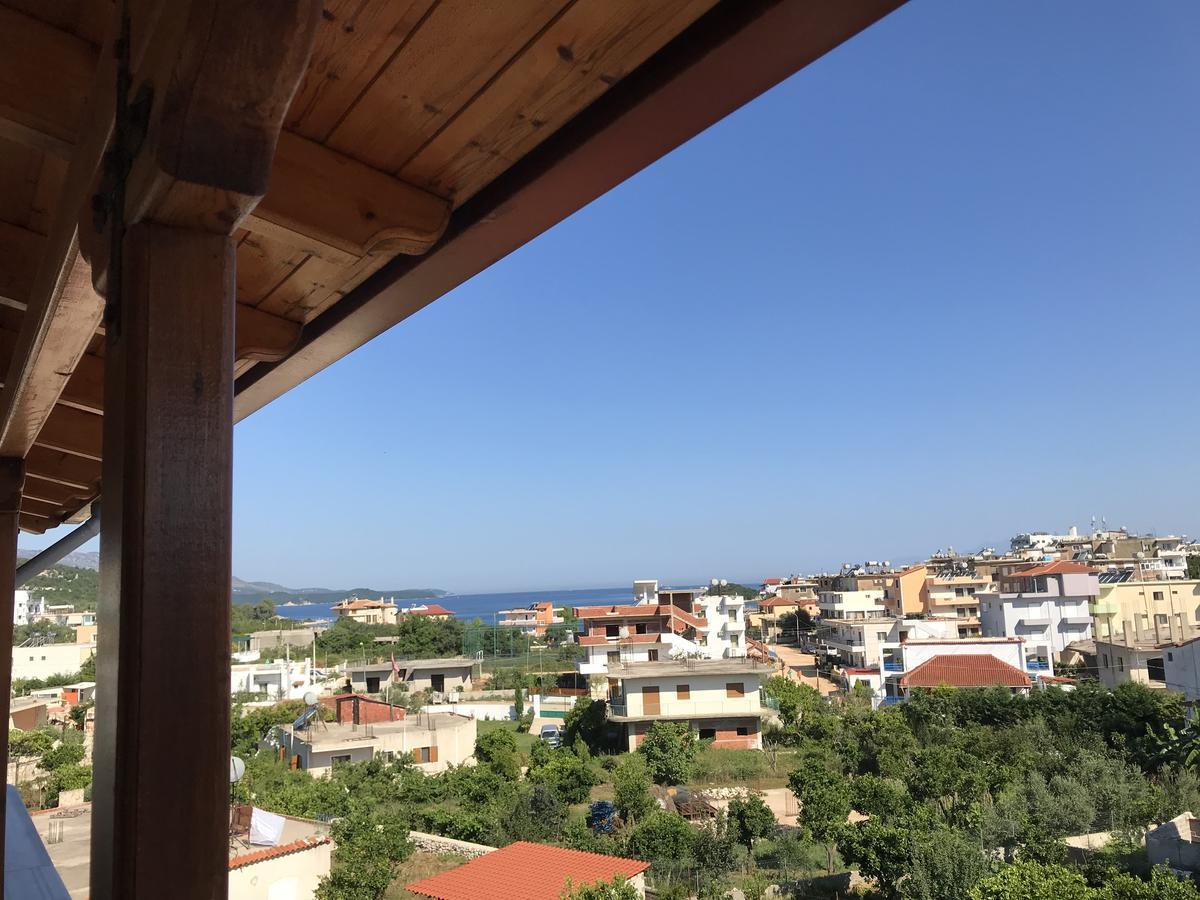 Apartments Luis Ксамил Екстериор снимка